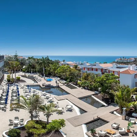 富埃特文图公主酒店